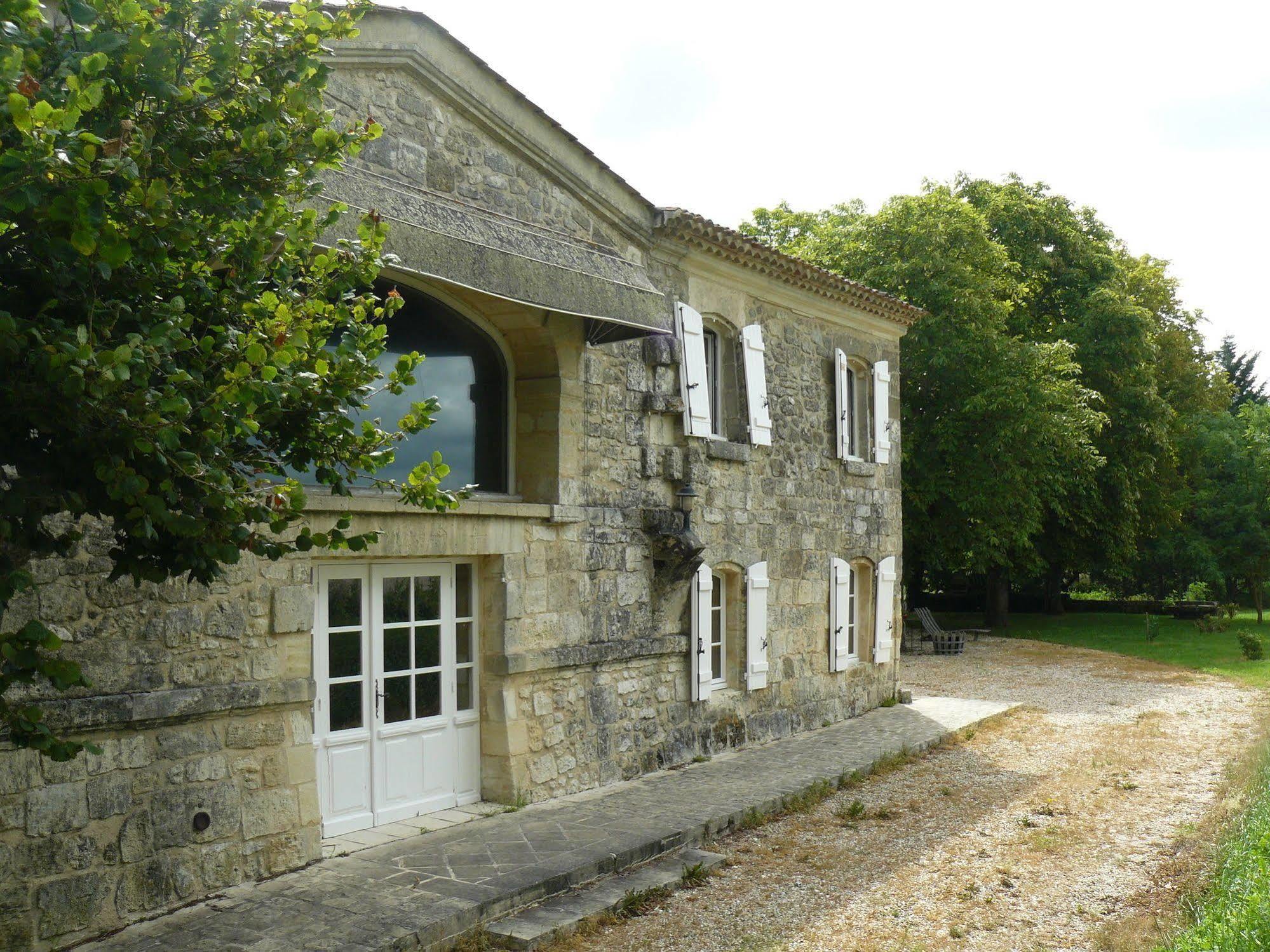 Chateau De La Vieille Chapelle Lugon et l'Ile du Carney Ngoại thất bức ảnh