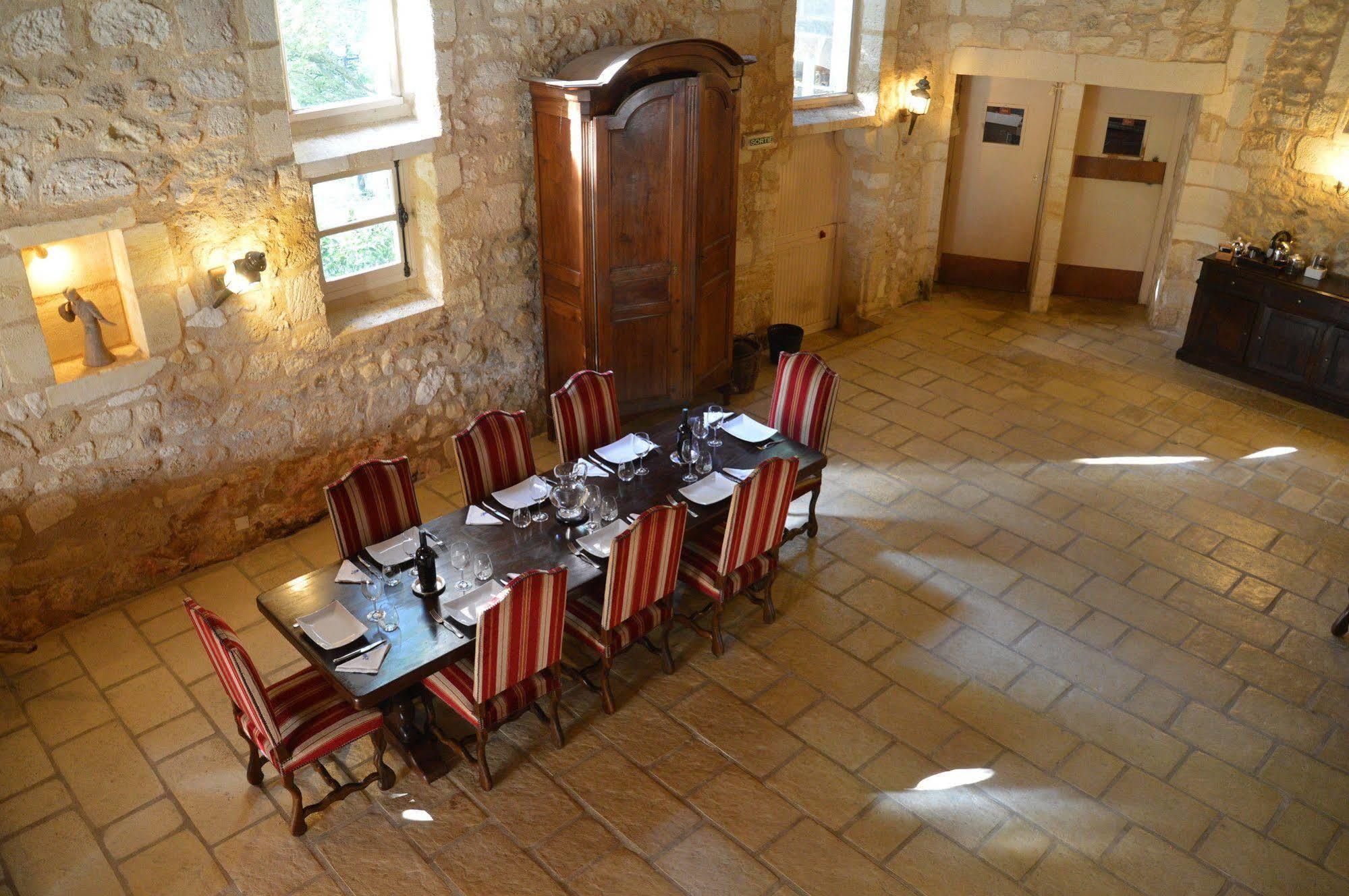 Chateau De La Vieille Chapelle Lugon et l'Ile du Carney Ngoại thất bức ảnh